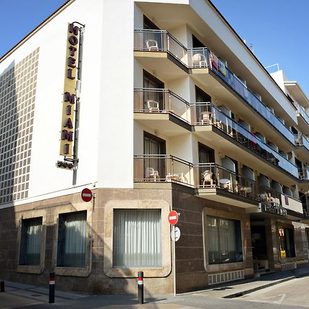Hotel Miami Калелья Екстер'єр фото