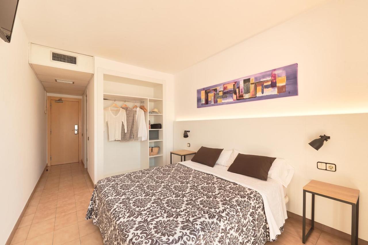 Hotel Miami Калелья Екстер'єр фото