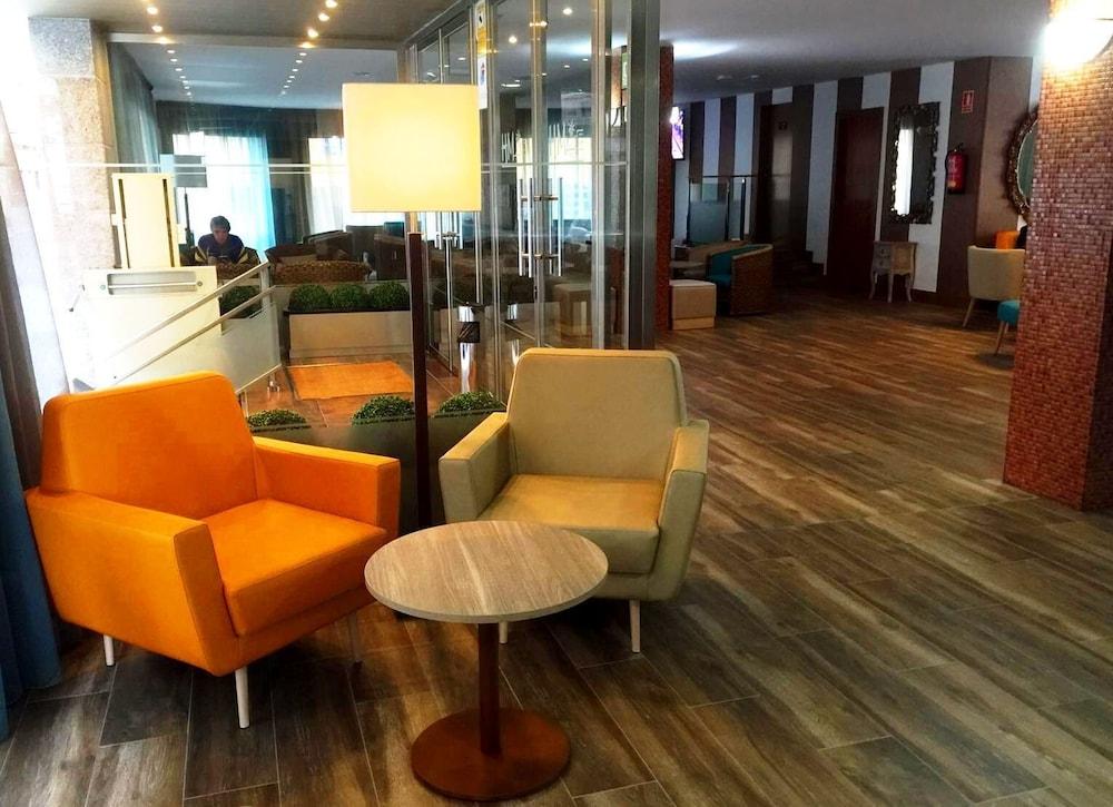 Hotel Miami Калелья Екстер'єр фото