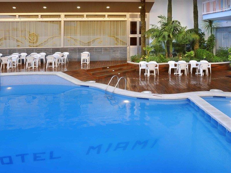 Hotel Miami Калелья Екстер'єр фото